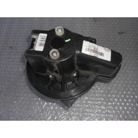 VENTILATOR  KABINE  OEM N. 77366254 ORIGINAL REZERVNI DEL FIAT PANDA 319 (DAL 2011) BENZINA LETNIK 2013