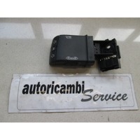 MULTIFUNKCIJSKI VOLAN OEM N. 8200103769 ORIGINAL REZERVNI DEL RENAULT MEGANE MK2 R BM0/1 CM0/1 EM0/1 KM0/1 LM0/1 BER/GRANDTOUR  (2006 - 2009) DIESEL LETNIK 2008