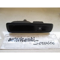 ZADNJE STIKALO OEM N. 82950004R ORIGINAL REZERVNI DEL RENAULT MEGANE MK3 BZ0/1 B3 DZ0/1 KZ0/1 BER/SPORTOUR/ESTATE (2009 - 2015) DIESEL LETNIK 2011