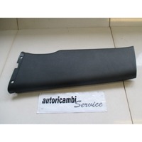 8P4867239 RIVESTIMENTO MONTANTE CENTRALE SINISTRO AUDI A3 2.0 D 103KW 6M 5P (2007) RICAMBIO USATO 