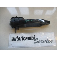 ZUNANJA KLJUKA SPREDNJA DESNA VRATA OEM N. 2S61A224A36AL ORIGINAL REZERVNI DEL FORD FIESTA JH JD MK5 (2002 - 2005) DIESEL LETNIK 2005