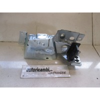 KONZOLE IN SINE SEDEZEV OEM N. 7L6885154 ORIGINAL REZERVNI DEL VOLKSWAGEN TOUAREG 7LA 7L6 7L7 MK1 (2002 - 2007)DIESEL LETNIK 2004