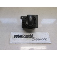 GLAVNO STIKALO LUCI OEM N. 1695452704 ORIGINAL REZERVNI DEL MERCEDES CLASSE A W169 5P C169 3P (2004 - 04/2008) DIESEL LETNIK 2008