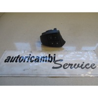 MULTIFUNKCIJSKI VOLAN OEM N. 8637491 ORIGINAL REZERVNI DEL VOLVO V50 545 (2004 - 05/2007) DIESEL LETNIK 2004