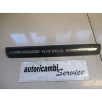 NOTRANJA OBLOGA PRAGA  OEM N.  ORIGINAL REZERVNI DEL VOLVO V50 545 R (2007 - 2012) DIESEL LETNIK 2011