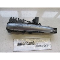 ZUNANJA KLJUKA ZADNJA DESNA VRATA OEM N. 7701474995 ORIGINAL REZERVNI DEL RENAULT SCENIC/GRAND SCENIC JM0/1 MK2 (2003 - 2009) DIESEL LETNIK 2003