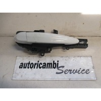 ZUNANJA KLJUKA SPREDNJA DESNA VRATA OEM N. 51217060652 ORIGINAL REZERVNI DEL BMW SERIE 1 BER/COUPE/CABRIO E81/E82/E87/E88 LCI R (2007 - 2013) DIESEL LETNIK 2010