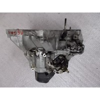 ROCNI MENJALNIK OEM N.  ORIGINAL REZERVNI DEL RENAULT MEGANE MK2 BM0/1 CM0/1 EM0/1 KM0/1 LM0/1 BER/GRANDTOUR  (10/2002 - 02/2006) DIESEL LETNIK 2005