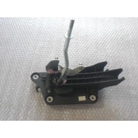 ROCNI MEHANIZEM ZA IZMENJAVO OEM N. 3062908101 ORIGINAL REZERVNI DEL MAZDA 3 MK1 BK (2003 - 2009)BENZINA LETNIK 2003