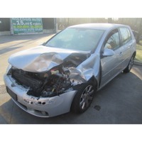 VOLKSWAGEN GOLF 5 2.0 D 5P 6M 103KW (2004) RICAMBIO USATO 