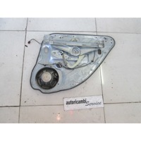 MEHANIZEM ZA ZADNJA VRATA  OEM N. 3M51R24995GM  ORIGINAL REZERVNI DEL FORD FOCUS CMAX DM2 MK1 (10/2003 - 03/2007) DIESEL LETNIK 2005