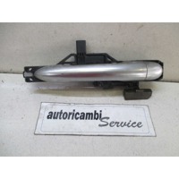 ZUNANJA KLJUKA SPREDNJA DESNA VRATA OEM N. 7701472932 ORIGINAL REZERVNI DEL RENAULT LAGUNA BG0/1 KG0/1 MK2 BER/SW (11/2000 - 12/2004) DIESEL LETNIK 2004