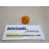 SPREDNJI INDIKATOR OEM N. 4D0949127B ORIGINAL REZERVNI DEL AUDI A4 B5 BER/SW (1994 - 12/2000) DIESEL LETNIK