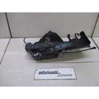 CENTRALNO ZAKLEPANJE PREDNIH LEVIH VRAT OEM N. 3M5A-R21813-ET ORIGINAL REZERVNI DEL FORD FOCUS DA HCP DP MK2 R BER/SW (2008 - 2011) BENZINA/GPL LETNIK 2009