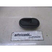 NOTRANJA KLJUKA  OEM N. MANIGLIA ORIGINAL REZERVNI DEL RENAULT MODUS F/JP0 (2004 - 2008) BENZINA LETNIK 2005