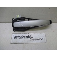 ZUNANJA KLJUKA SPREDNJA DESNA VRATA OEM N. 13190985 ORIGINAL REZERVNI DEL OPEL ASTRA H A04 L48 L08 L35 L67 R 5P/3P/SW (2007 - 2010) DIESEL LETNIK 2009