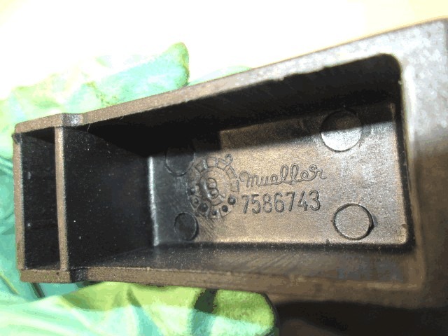 NOSILEC RADIATORJA OEM N. 7586743 ORIGINAL REZERVNI DEL FIAT DUNA 155 (1987 - 1991)BENZINA LETNIK 1987