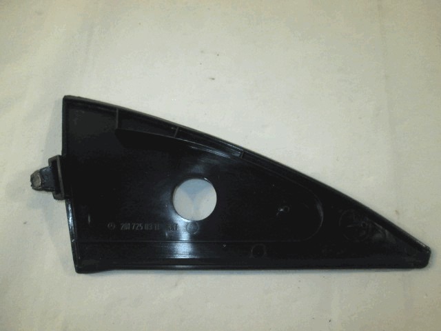 OKRASNE LETVICE VRAT  OEM N. A2017520311 ORIGINAL REZERVNI DEL MERCEDES CLASSE 190 W201 (1982 - 1993)BENZINA LETNIK 1982