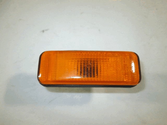 SPREDNJI INDIKATOR OEM N. 200547 ORIGINAL REZERVNI DEL FIAT TEMPRA 159 BER/SW(1990 - 1997)BENZINA LETNIK 1990