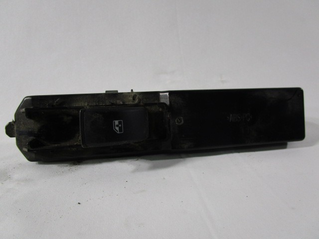 ZADNJE STIKALO OEM N. 12805695 ORIGINAL REZERVNI DEL SAAB 9-3 YS3F MK2 BER/SW/CABRIO (2003 - 2006) DIESEL LETNIK 2005