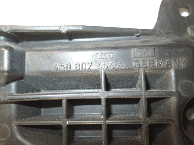 NOSILCI ZADNJEGA ODBIJACA  OEM N. 8A0807484 ORIGINAL REZERVNI DEL AUDI 80 8C2 B4 BER/SW/CABRIO (1991 - 1996)BENZINA LETNIK 1991