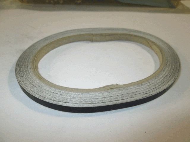 ZUNANJI PROFILI IN LETVE OEM N.  ORIGINAL REZERVNI DEL FORD FIESTA GFBT MK1 (1976 - 1983)BENZINA LETNIK 1976