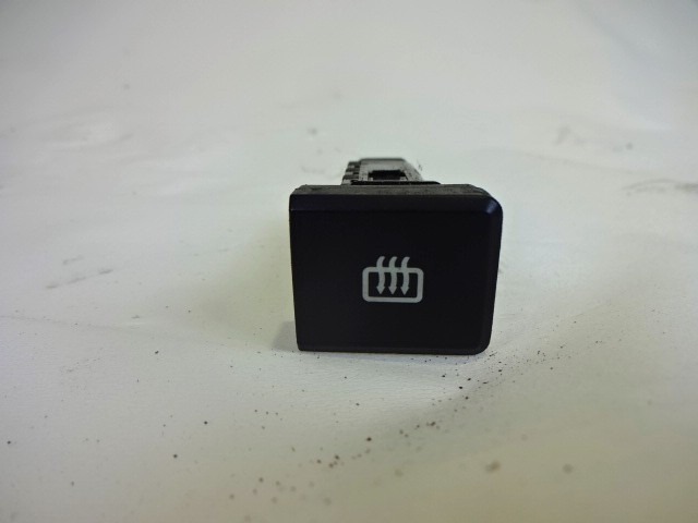 RAZLICNA STIKALA  OEM N.  ORIGINAL REZERVNI DEL KIA CARENS MK2 FJ (2002 - 2006) DIESEL LETNIK 2005