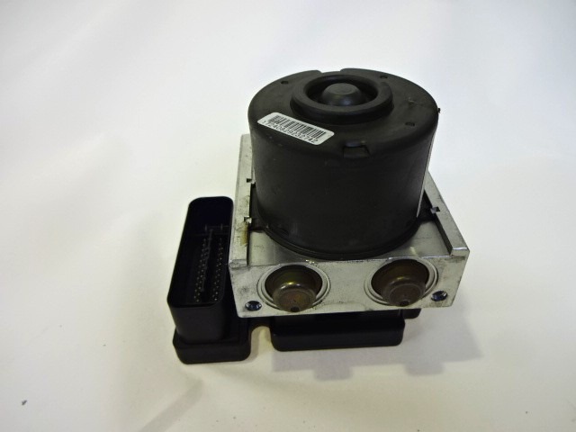 ABS AGREGAT S PUMPO OEM N. 10.0207-0052.4 ORIGINAL REZERVNI DEL FORD FOCUS DA HCP DP MK2 BER/SW (2005 - 2008) DIESEL LETNIK 2005