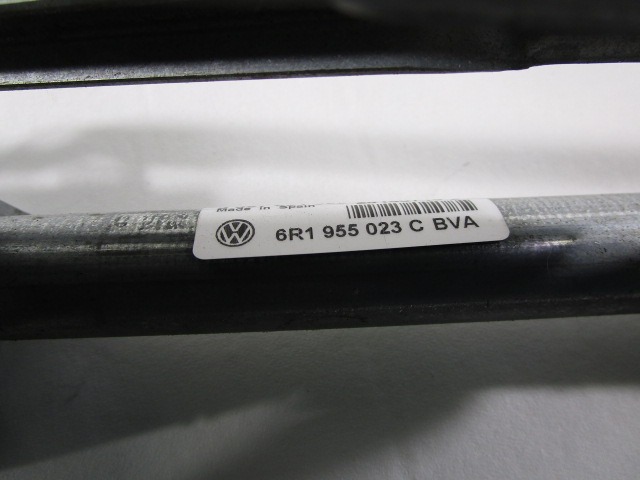 MOTORCEK PREDNJIH BRISALCEV OEM N. 6R1955119A ORIGINAL REZERVNI DEL VOLKSWAGEN POLO 6R1 6C1 R (02/2014 - 2017) BENZINA LETNIK 2017