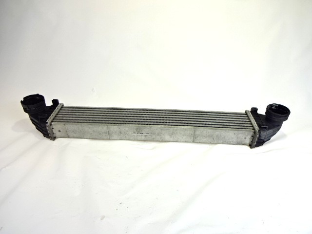 HLADILNIK INTERCOOLER OEM N. A1695000000 ORIGINAL REZERVNI DEL MERCEDES CLASSE A W169 5P C169 3P (2004 - 04/2008) DIESEL LETNIK 2007