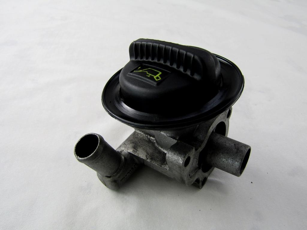 LOVILNIK OLJA OEM N. 73503040 ORIGINAL REZERVNI DEL FIAT STILO 192 BER/SW (2001 - 2004) DIESEL LETNIK 2004