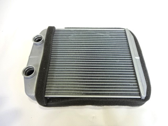 GRELEC RADIATORJA OEM N. 5R5810100 ORIGINAL REZERVNI DEL RENAULT CAPTUR J5 H5 (2013 - 2019) BENZINA LETNIK 2017