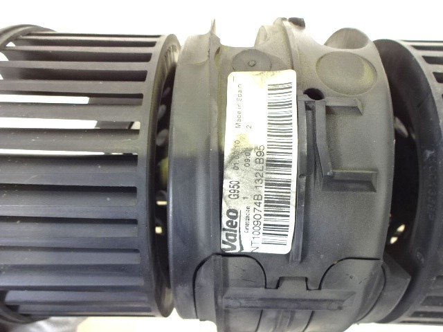 VENTILATOR  KABINE  OEM N. NT1009074B 272108241R ORIGINAL REZERVNI DEL RENAULT MEGANE MK3 BZ0/1 B3 DZ0/1 KZ0/1 BER/SPORTOUR/ESTATE (2009 - 2015) DIESEL LETNIK 2010