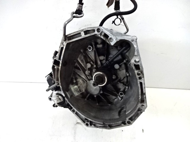 ROCNI MENJALNIK OEM N. 29956 Cambio meccanico ORIGINAL REZERVNI DEL RENAULT MEGANE MK3 BZ0/1 B3 DZ0/1 KZ0/1 BER/SPORTOUR/ESTATE (2009 - 2015) DIESEL LETNIK 2010