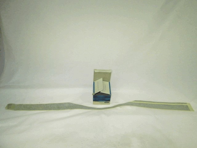 ZUNANJI PROFILI IN LETVE OEM N. 85FG16A222AA3ZD ORIGINAL REZERVNI DEL FORD FIESTA GFBT MK1 (1976 - 1983)BENZINA LETNIK 1976