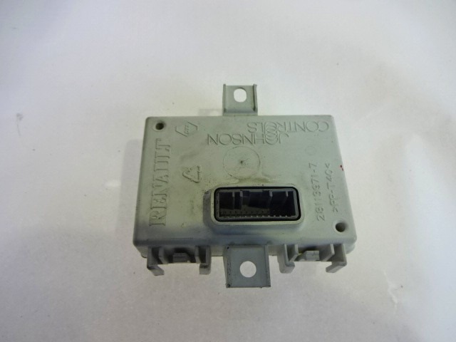 OJACEVALEC AVDIO/RADIO ENOTA  OEM N. 280380655R ORIGINAL REZERVNI DEL RENAULT MEGANE MK3 BZ0/1 B3 DZ0/1 KZ0/1 BER/SPORTOUR/ESTATE (2009 - 2015) DIESEL LETNIK 2010