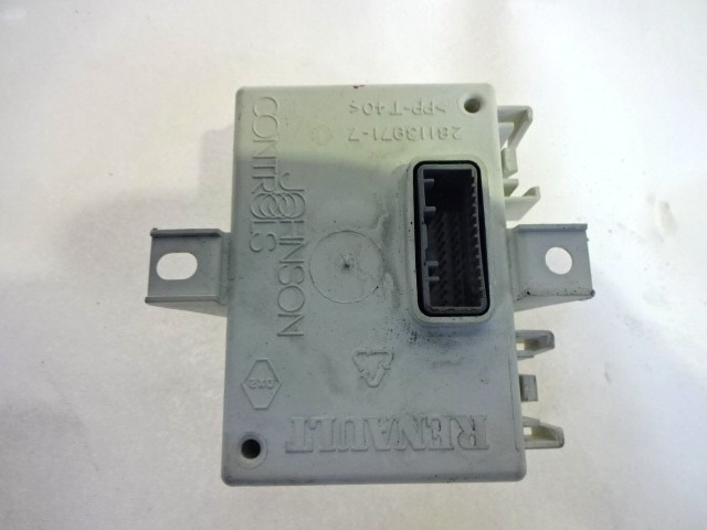 OJACEVALEC AVDIO/RADIO ENOTA  OEM N. 280380655R ORIGINAL REZERVNI DEL RENAULT MEGANE MK3 BZ0/1 B3 DZ0/1 KZ0/1 BER/SPORTOUR/ESTATE (2009 - 2015) DIESEL LETNIK 2010