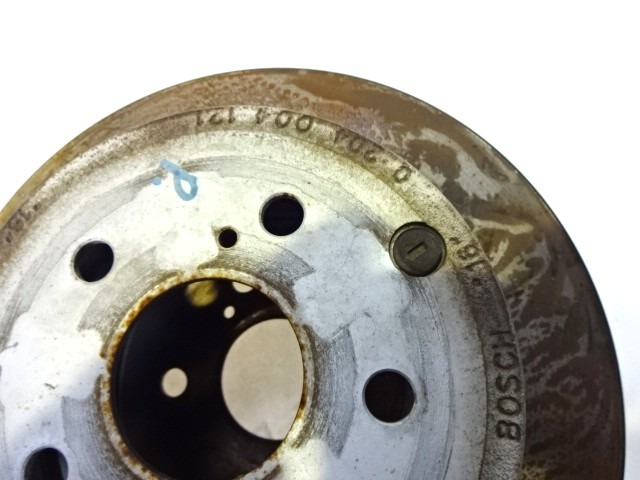 ZADNJI ZAVORNI DISKI OEM N. 204004121 ORIGINAL REZERVNI DEL TOYOTA COROLLA VERSO ZER ZZE12 R1 (2004 - 2009) BENZINA LETNIK 2005