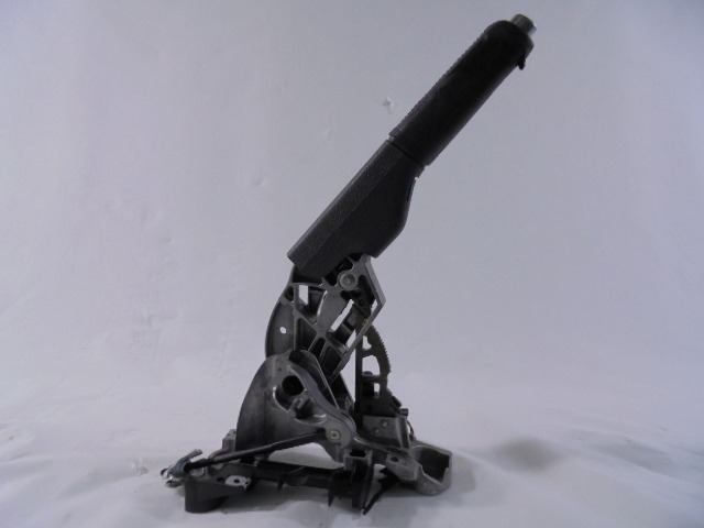 OEM N. 1K0711303M ORIGINAL REZERVNI DEL VOLKSWAGEN GOLF V 1K1 1K5 MK5 BER/SW (02/2004-11/2008) BENZINA LETNIK 2008