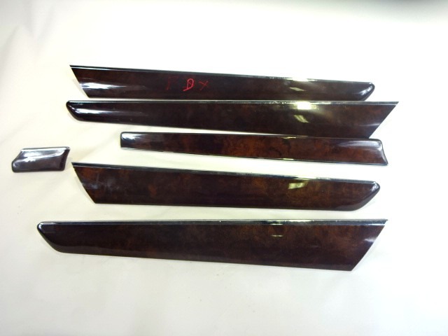 NOTRANJE OKRASNE LETVE  OEM N. A2517200322 A2517200422 A2517300522 A2517300622 ORIGINAL REZERVNI DEL MERCEDES CLASSE R W251 (2005 - 2010)DIESEL LETNIK 2007