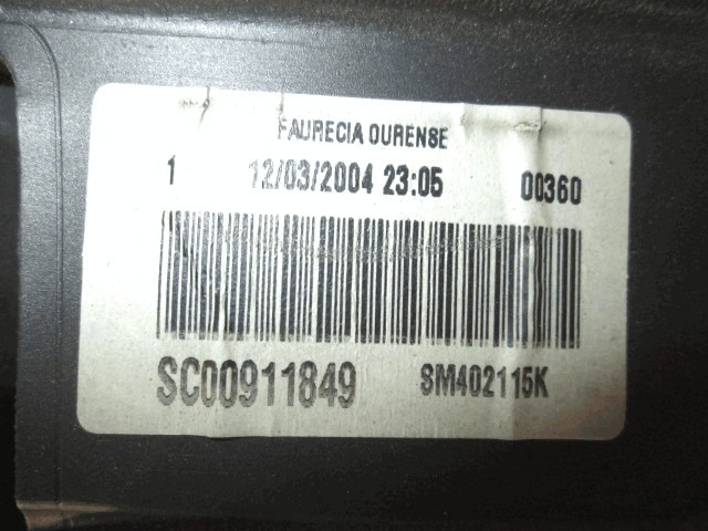 ARMATURNA PLOSCA OEM N. 8200502400 ORIGINAL REZERVNI DEL RENAULT MEGANE MK2 BM0/1 CM0/1 EM0/1 KM0/1 LM0/1 BER/GRANDTOUR  (10/2002 - 02/2006) DIESEL LETNIK 2004