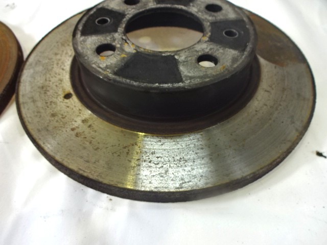 SPREDNJI ZAVORNI DISKI OEM N. 7685656 ORIGINAL REZERVNI DEL FIAT 500 CINQUECENTO 312 MK3 (2007 - 2015) BENZINA LETNIK 2009