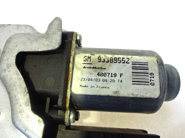 MEHANIZEM DVIGA SPREDNJIH STEKEL  OEM N. 93389552 ORIGINAL REZERVNI DEL OPEL MERIVA A X03 (2003 - 2006) BENZINA LETNIK 2003