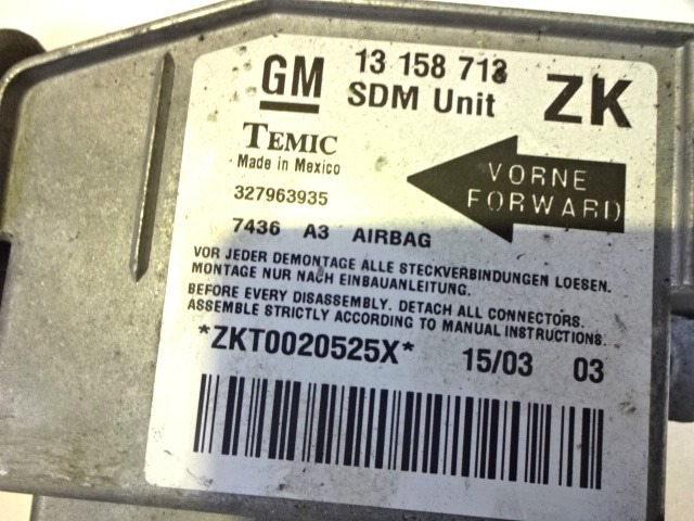 KIT AIRBAG KOMPLET OEM N. 17204 KIT AIRBAG COMPLETO ORIGINAL REZERVNI DEL OPEL MERIVA A X03 (2003 - 2006) BENZINA LETNIK 2003