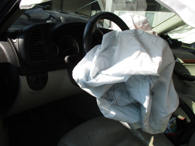 SAAB 9-3 1.9 D 110KW 6M 5P (2005) RICAMBIO USATO 