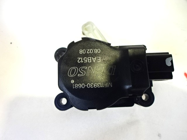 MOTORCEK OGREVANJA OEM N. MF113930-0681 ORIGINAL REZERVNI DEL LAND ROVER RANGE ROVER SPORT L320 MK1 (2005 - 2010) DIESEL LETNIK 2008
