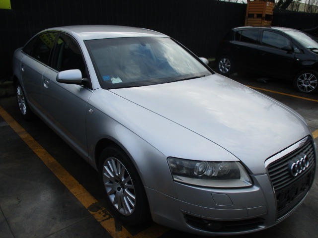 AUDI A6 3.0 165KW 5P D AUT (2004) RICAMBI IN MAGAZZINO 