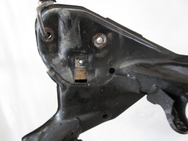SPREDNJA OS/NOSILEC MOTORJA OEM N. 30887034 ORIGINAL REZERVNI DEL VOLVO V40/S40 MK1 644 645 (1996 - 2004)DIESEL LETNIK 2002