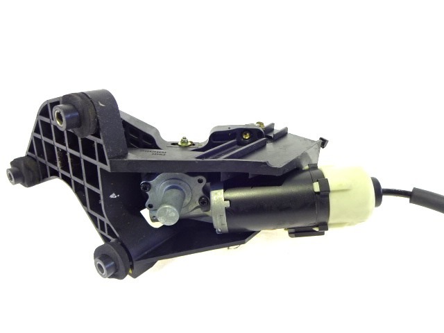 SENZOR ZA PLIN OEM N. 2W939F836AC ORIGINAL REZERVNI DEL JAGUAR XJ X350 X358 (2003 - 2007)DIESEL LETNIK 2007