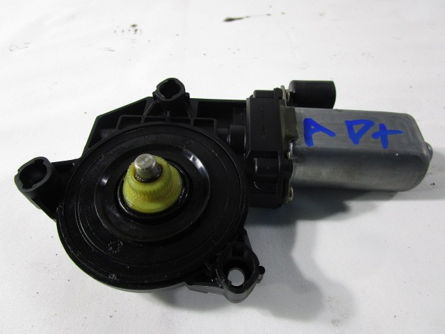 DVIZNI MEHANIZEM SPREDNIH STEKEL  OEM N. 50001601 ORIGINAL REZERVNI DEL FIAT STILO 192 BER/SW (2001 - 2004) DIESEL LETNIK 2004